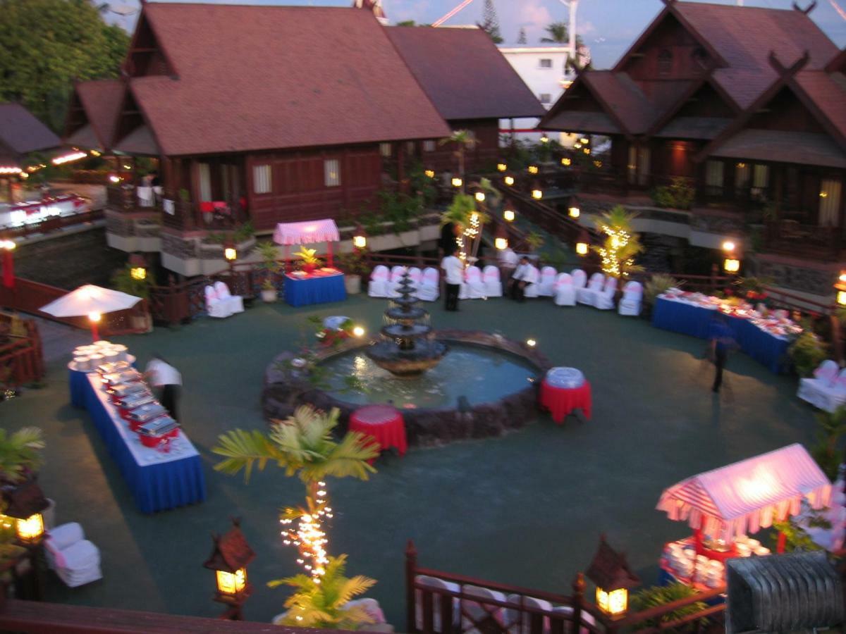 Hotel Pantai Gapura มากาซาร์ ภายนอก รูปภาพ