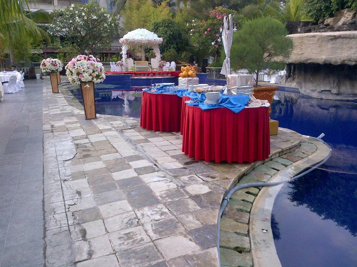 Hotel Pantai Gapura มากาซาร์ ภายนอก รูปภาพ